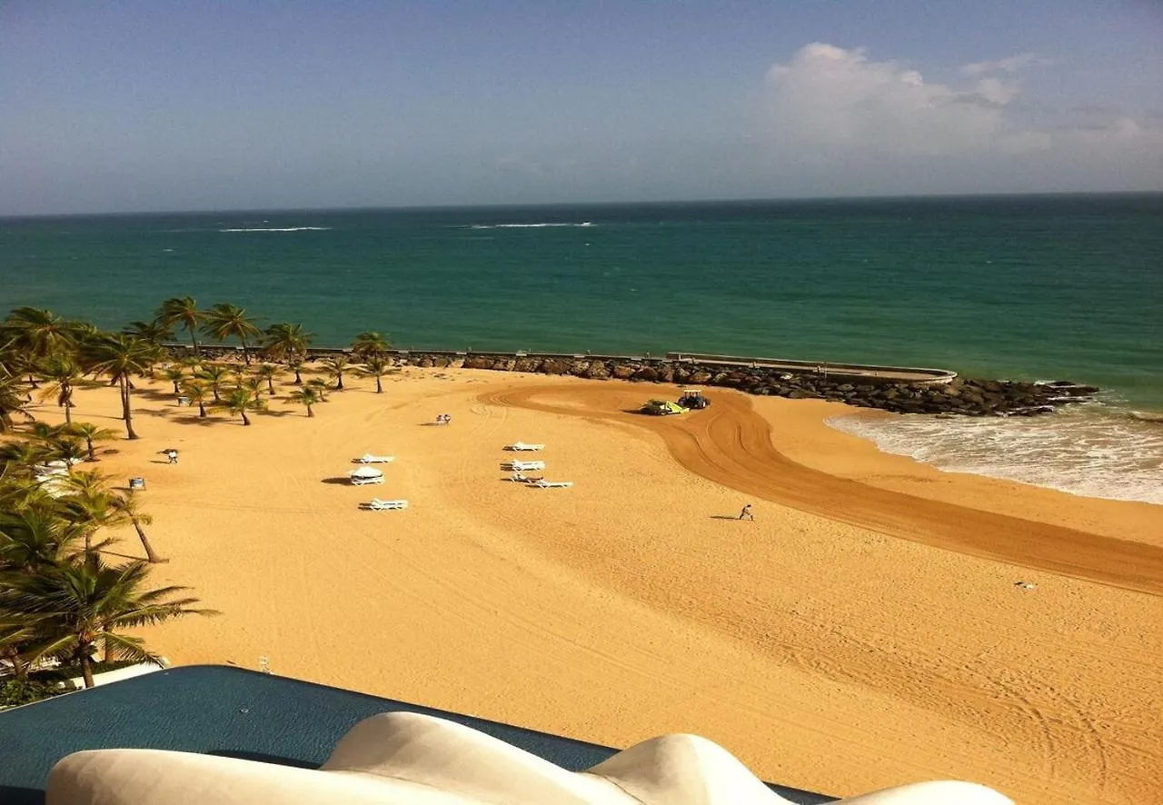 Апартаменты Prime Location At Condado Beach 4Br 3 Ba - Apt 1 & 4 Сан-Хуан