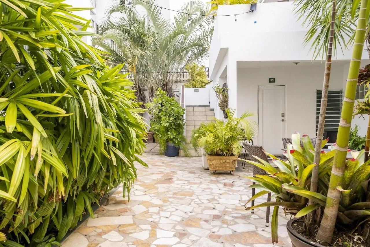 Prime Location At Condado Beach 4Br 3 Ba - Apt 1 & 4 Сан-Хуан